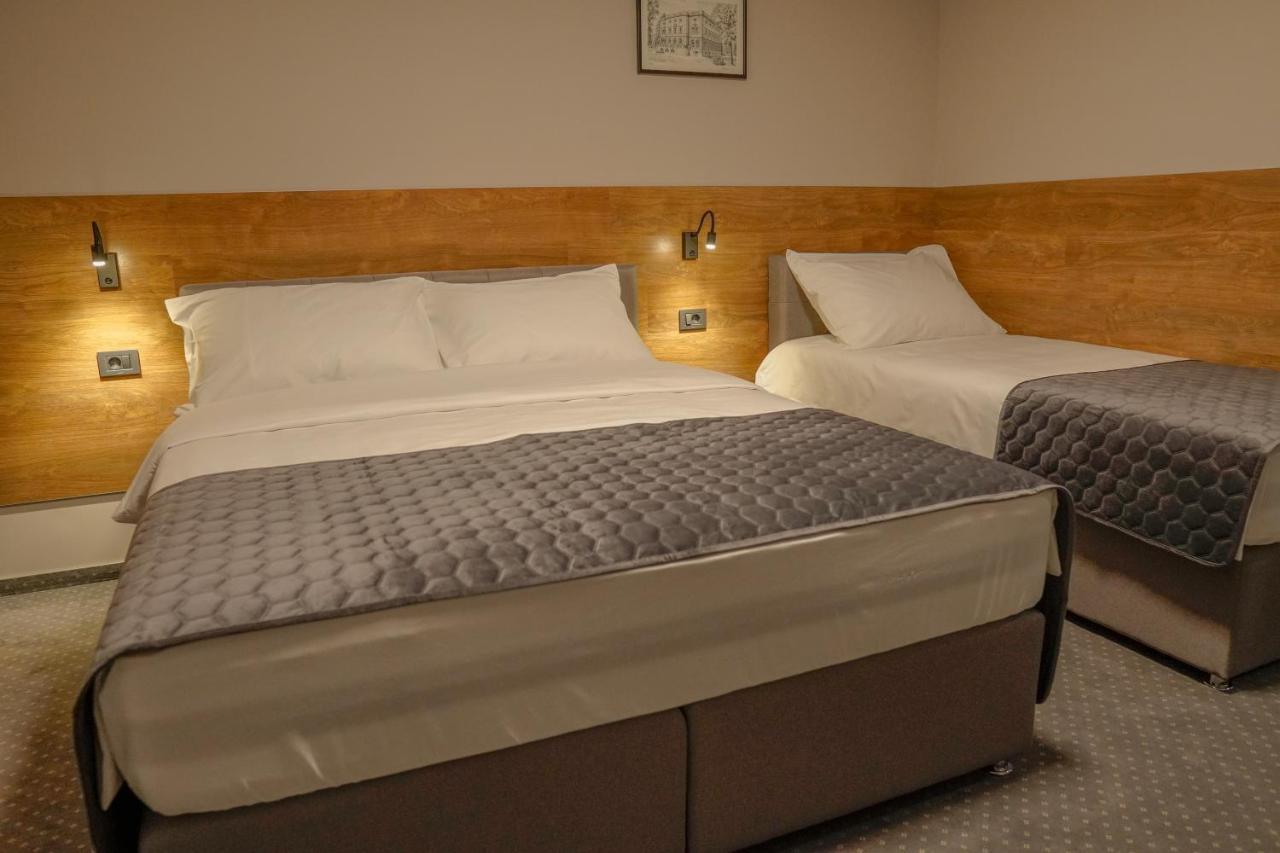 Industrial Belisce Bed and Breakfast Exteriör bild