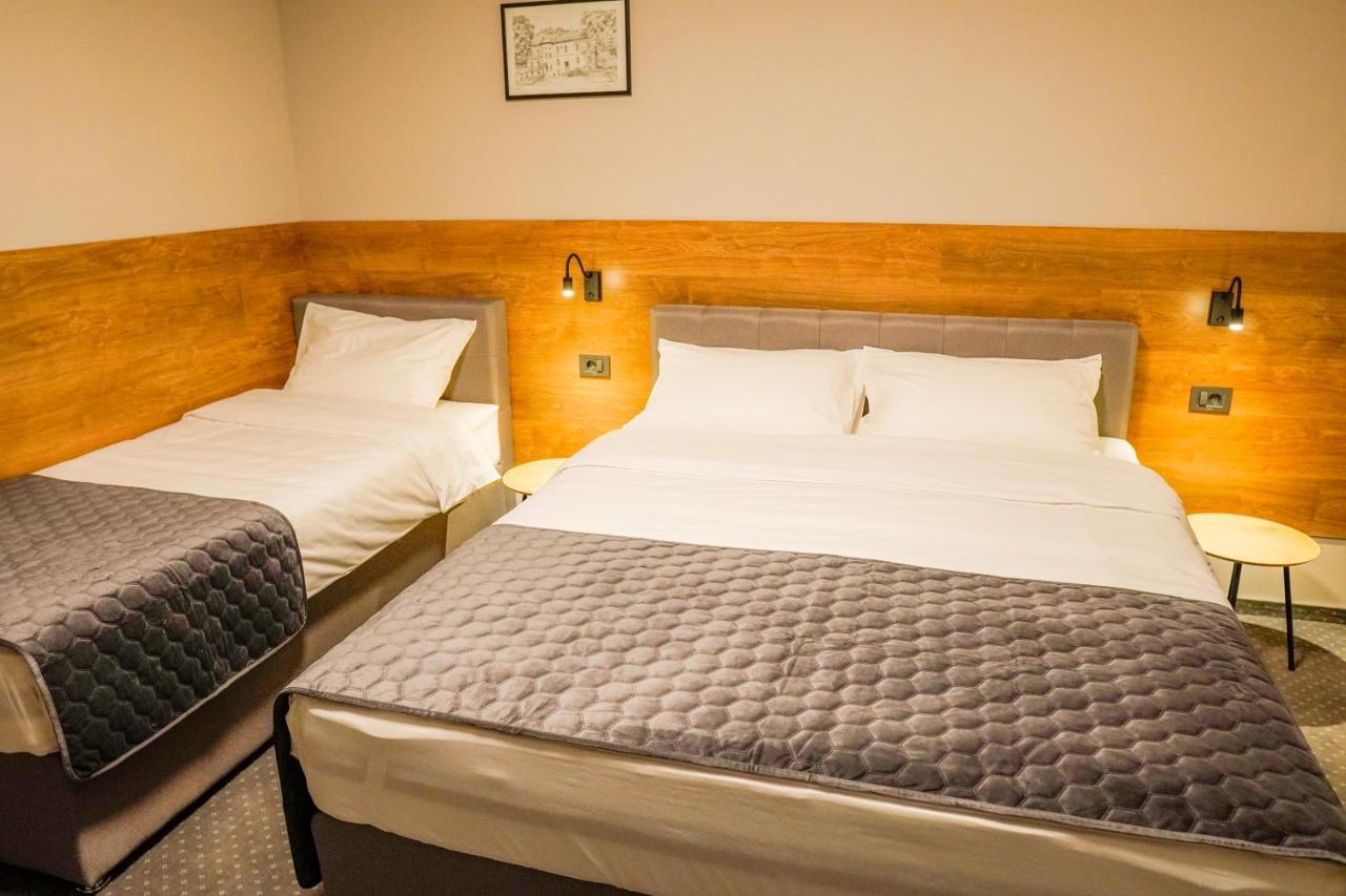 Industrial Belisce Bed and Breakfast Exteriör bild